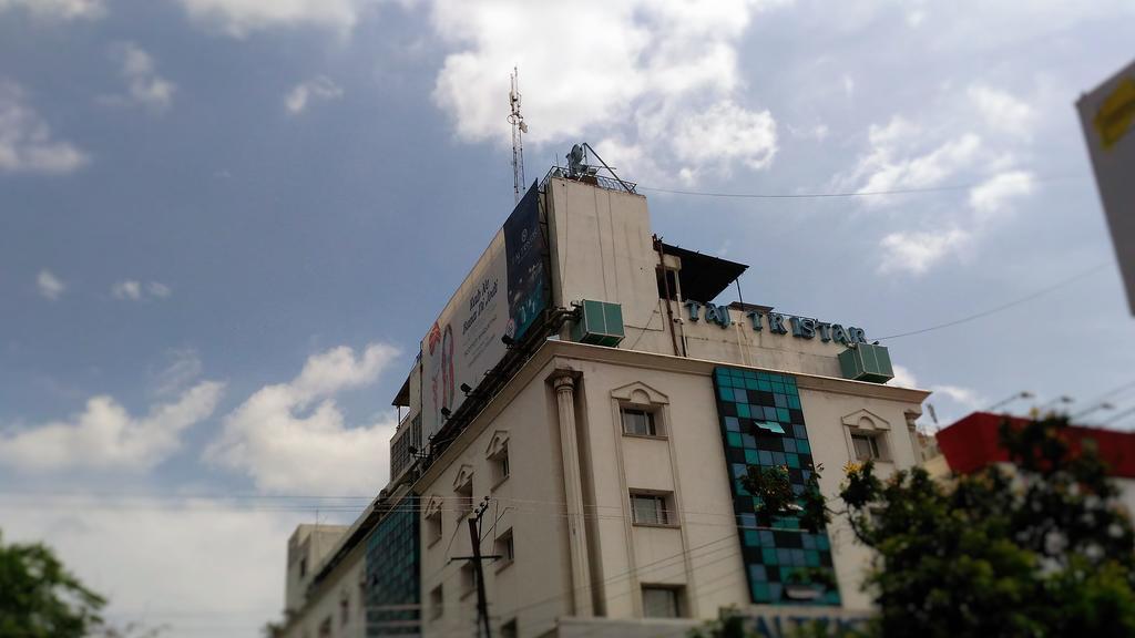 Hotel Taj Tristar Hyderabad Exterior foto